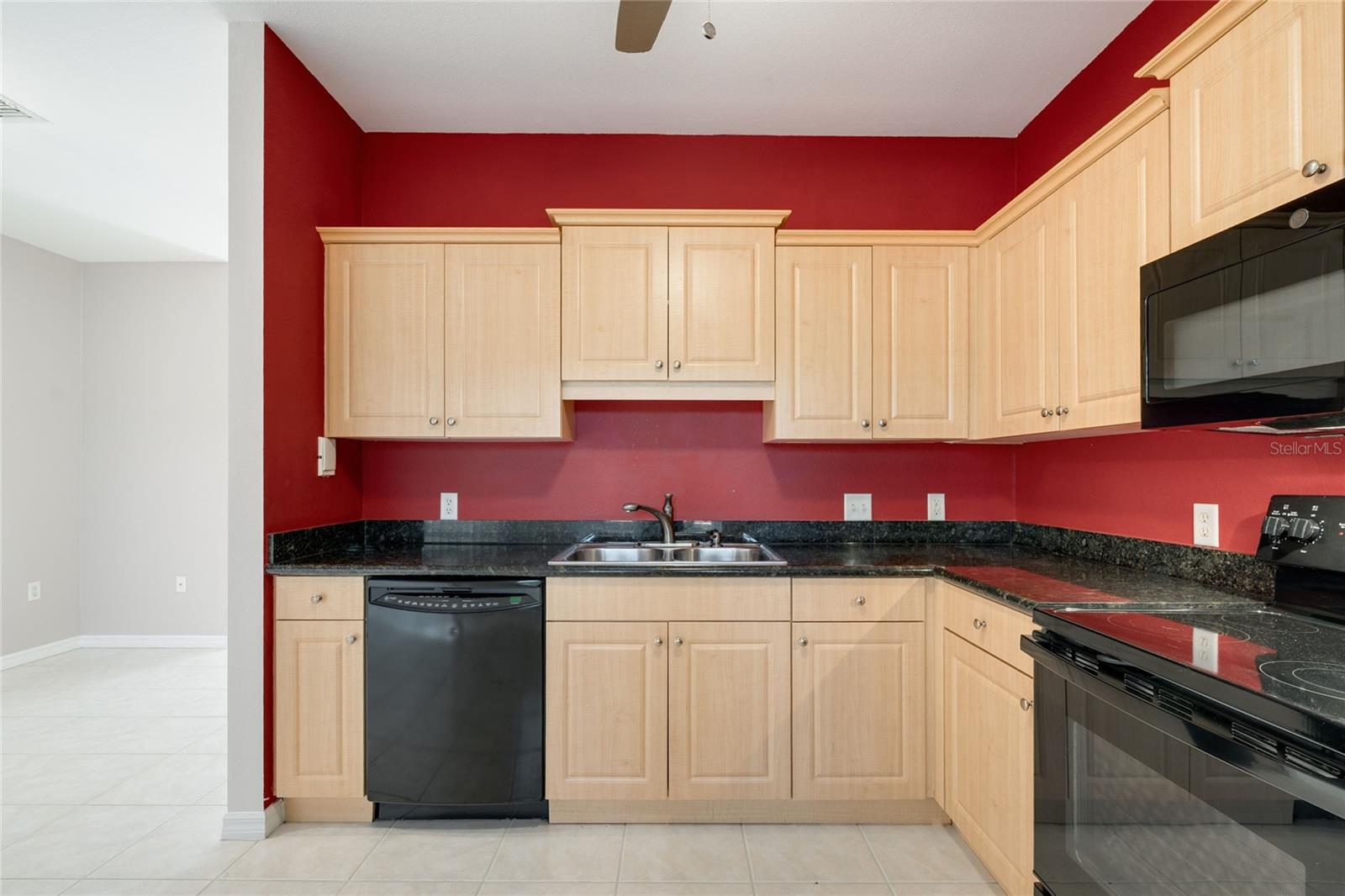 CAROLINA LANDINGS - Residential