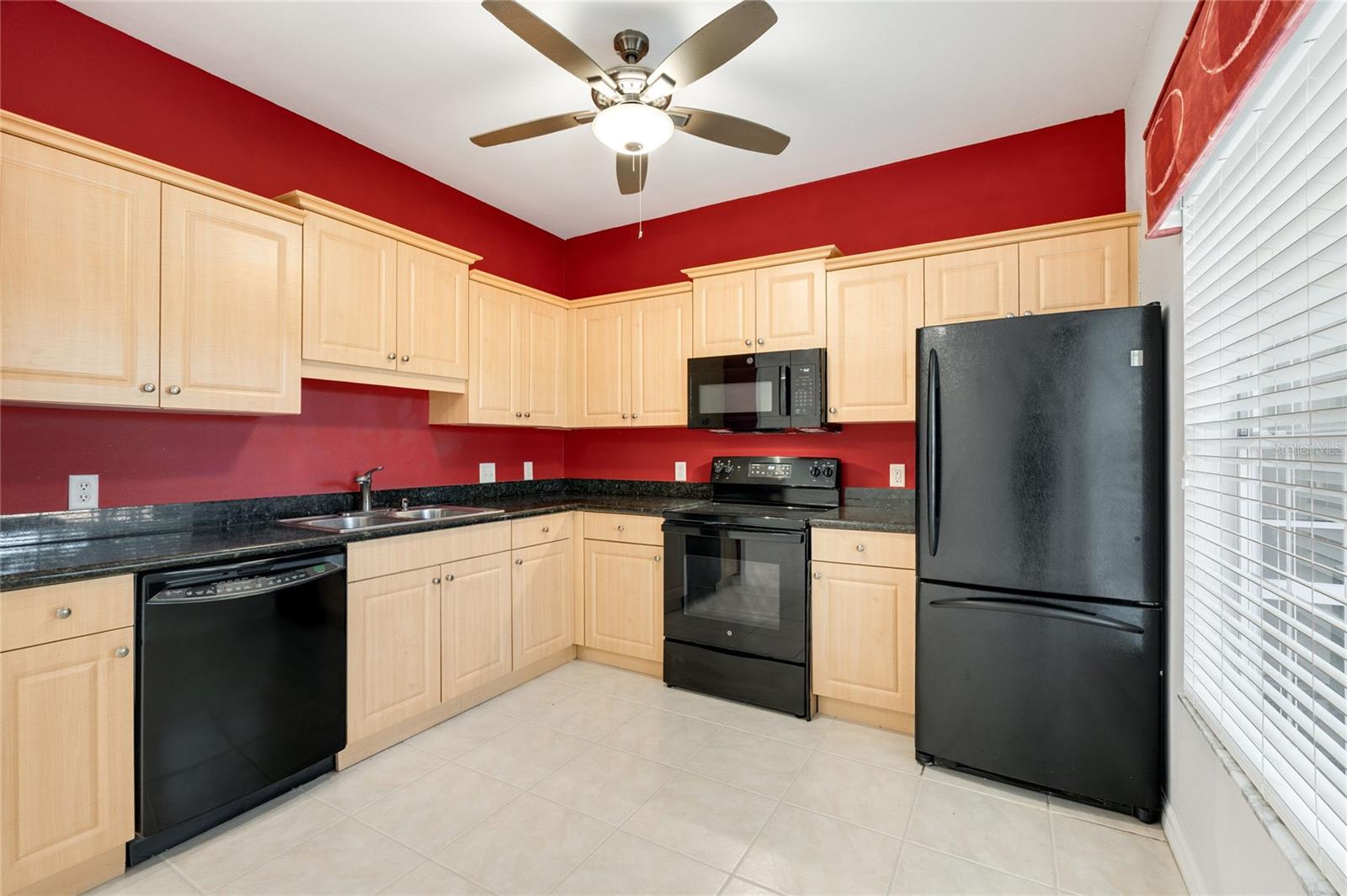 CAROLINA LANDINGS - Residential