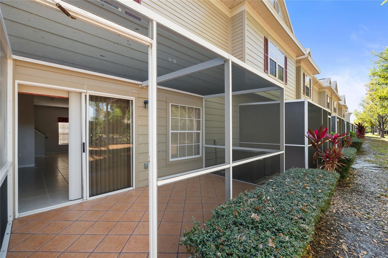 CAROLINA LANDINGS - Residential