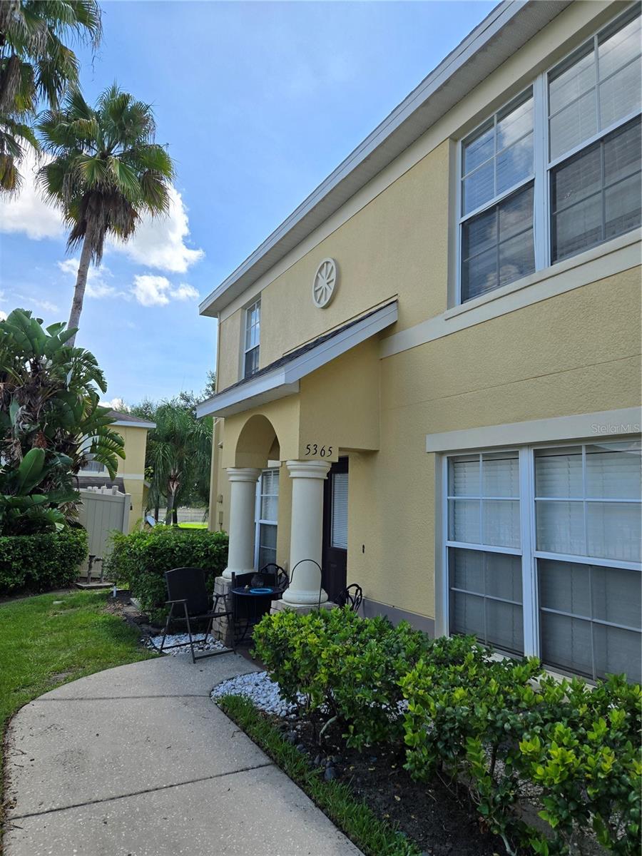 Looking for the perfect starter home, rental property, or next investment? Here’s your chance! Located in the desirable Cobblestone community, this 3-bedroom, 2.5-bath unit is packed with potential and just waiting for your personal touch. With a little cosmetic TLC, you can transform this space into a gem.....whether you’re moving in, renting it out, or adding to your investment portfolio. Opportunities like this don’t last long… make it yours today!