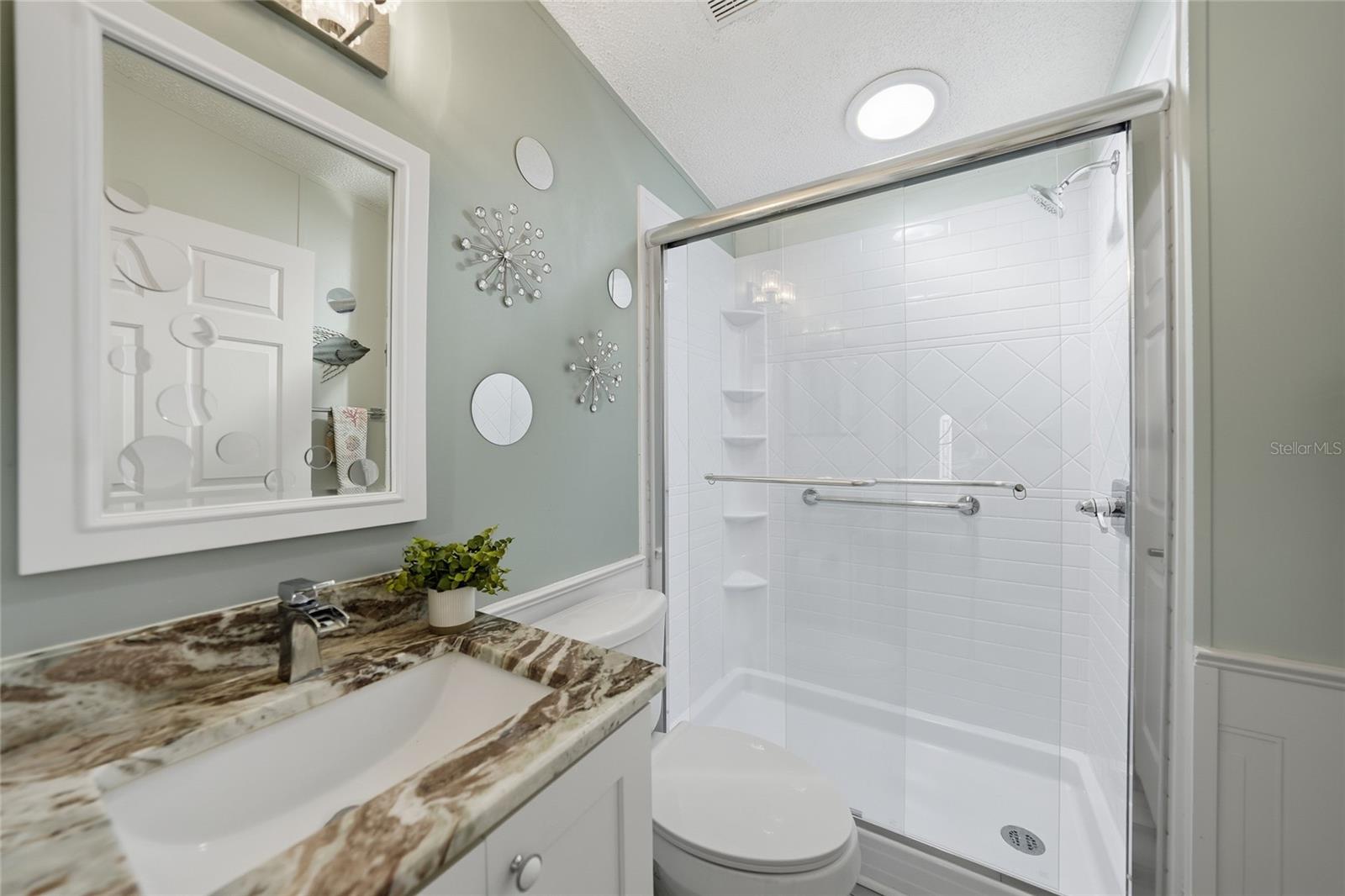 RIVER FOREST MHP - Residential