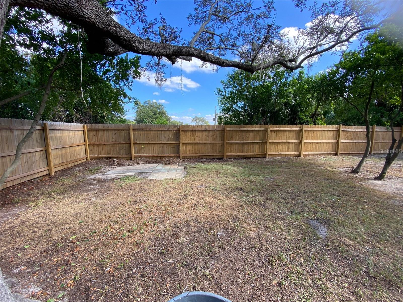 REVISED MAP OF FLOWERS & STU - Residential Lease