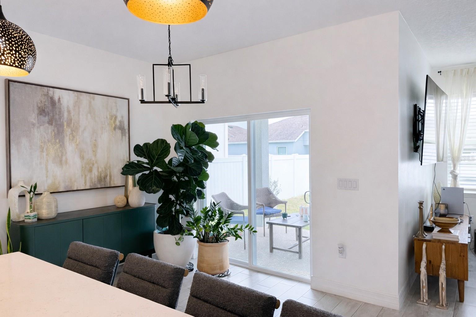 PRAIRIE OAKS - Residential