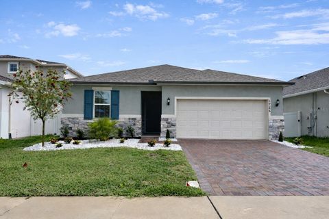 Photo of 1225 Fox Hedge Lane, Saint Cloud, FL 34771 (MLS # O6403965)