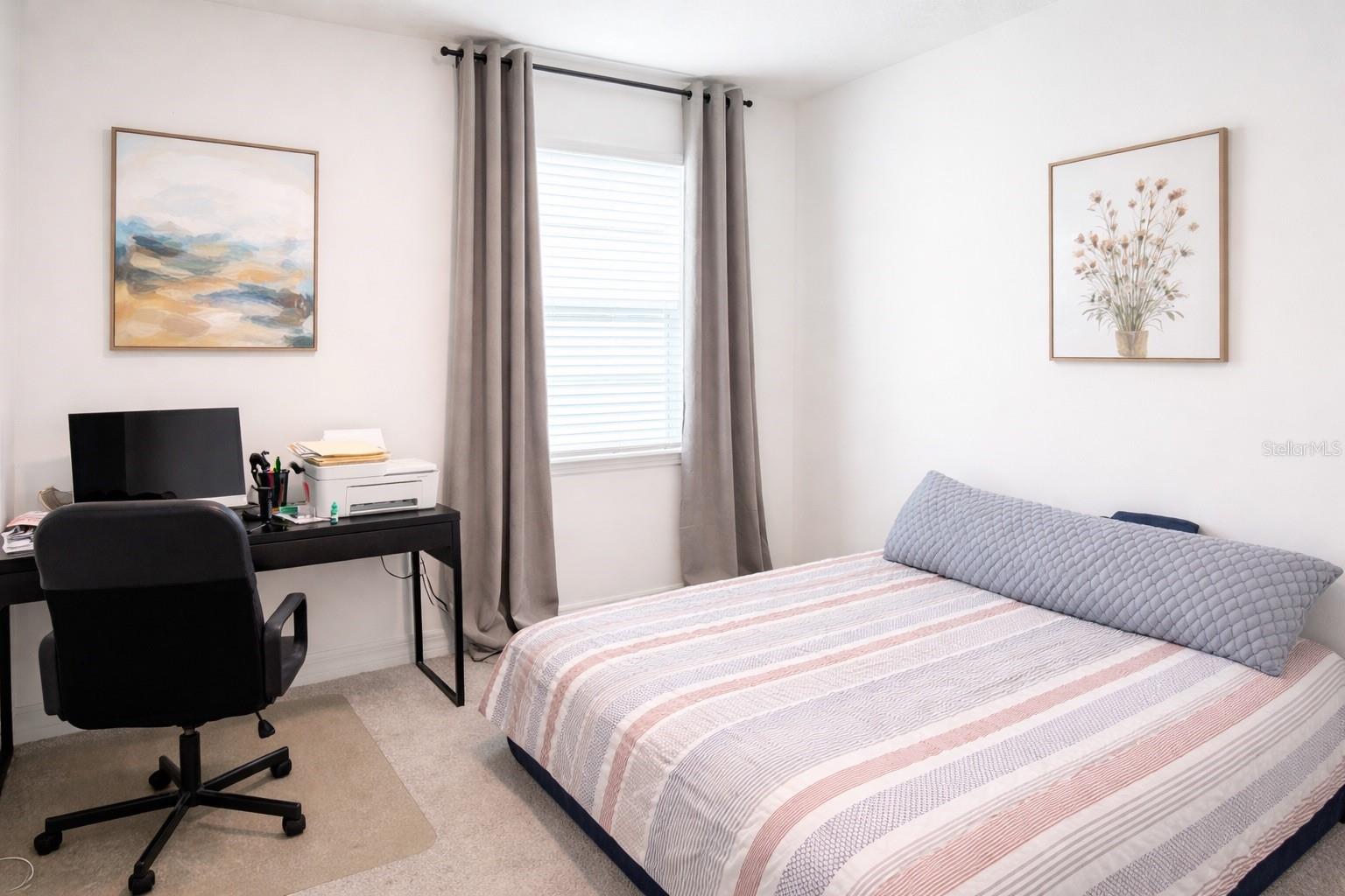 PRAIRIE OAKS - Residential