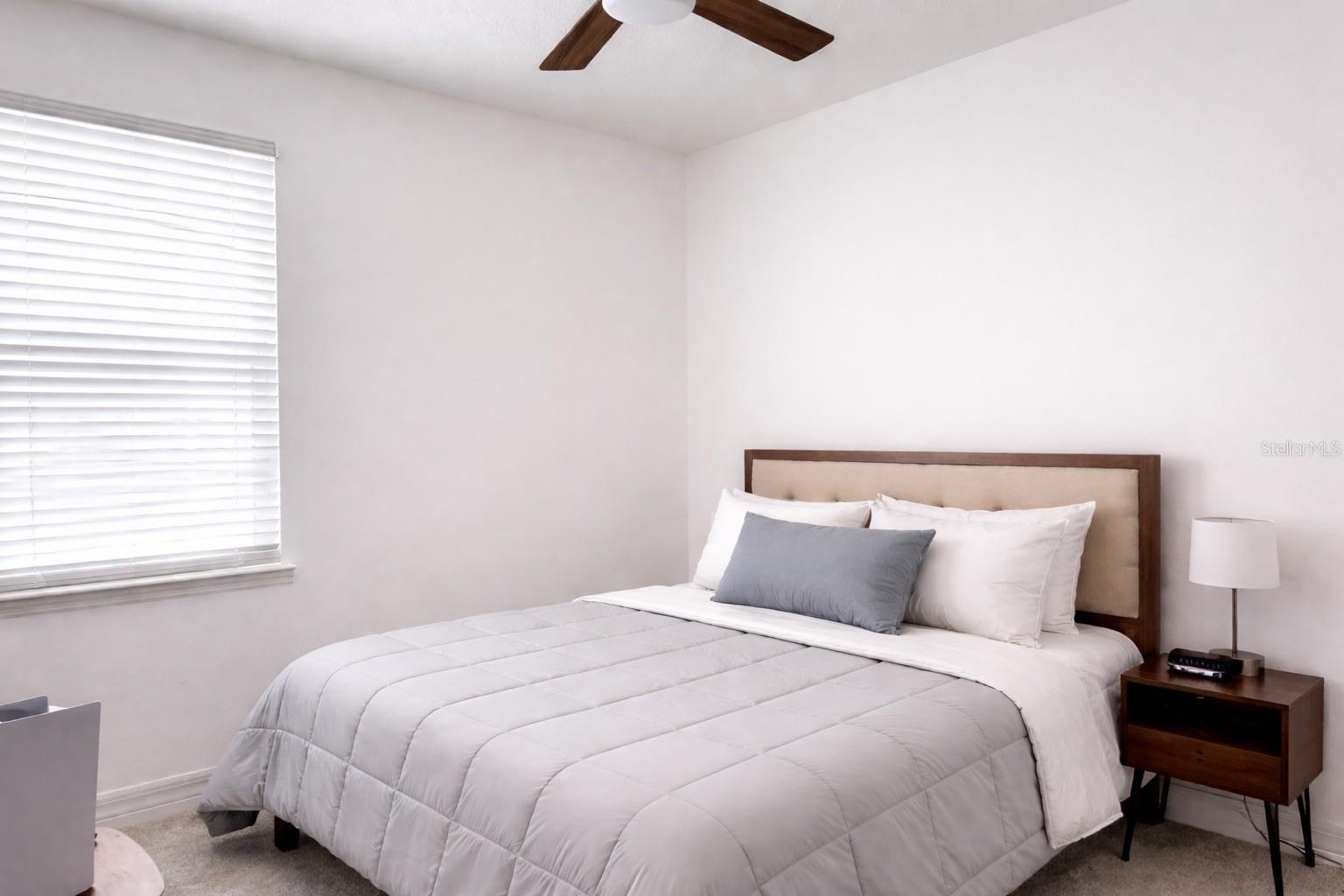 PRAIRIE OAKS - Residential