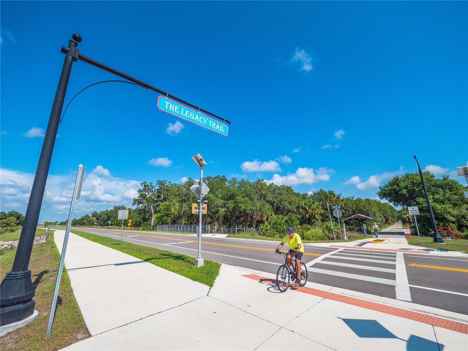 BAY OAKS ESTATES UNIT 1 - Residential
