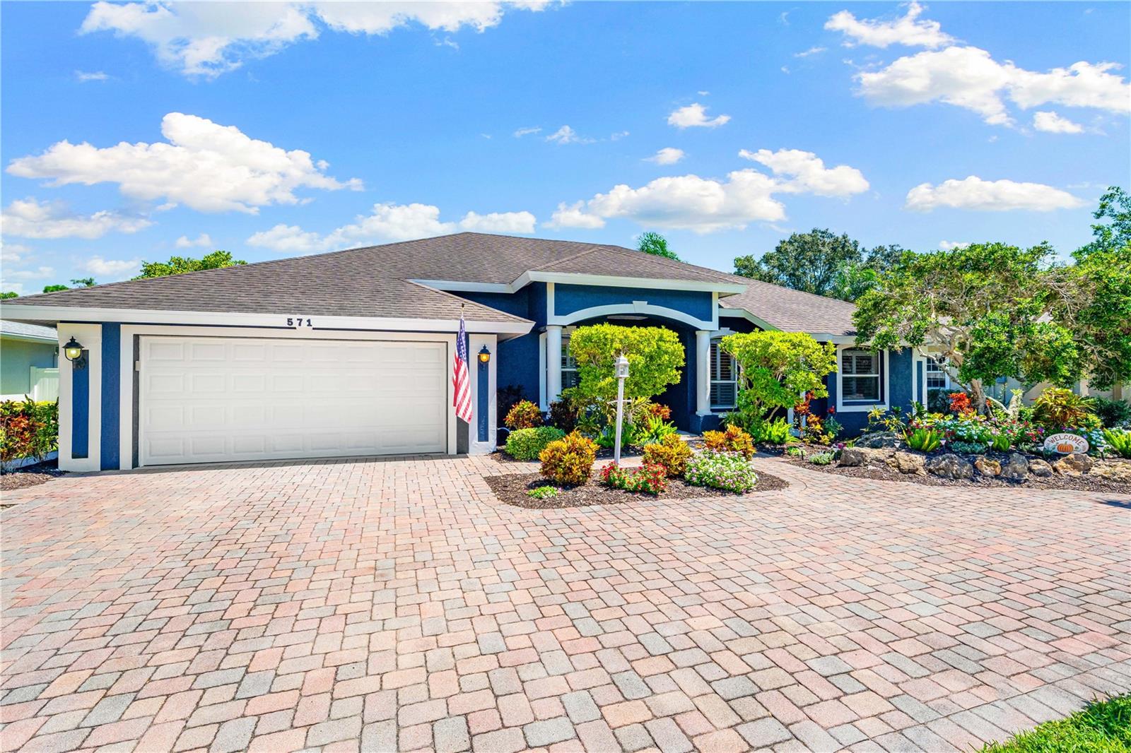 BAY OAKS ESTATES UNIT 1 - Residential