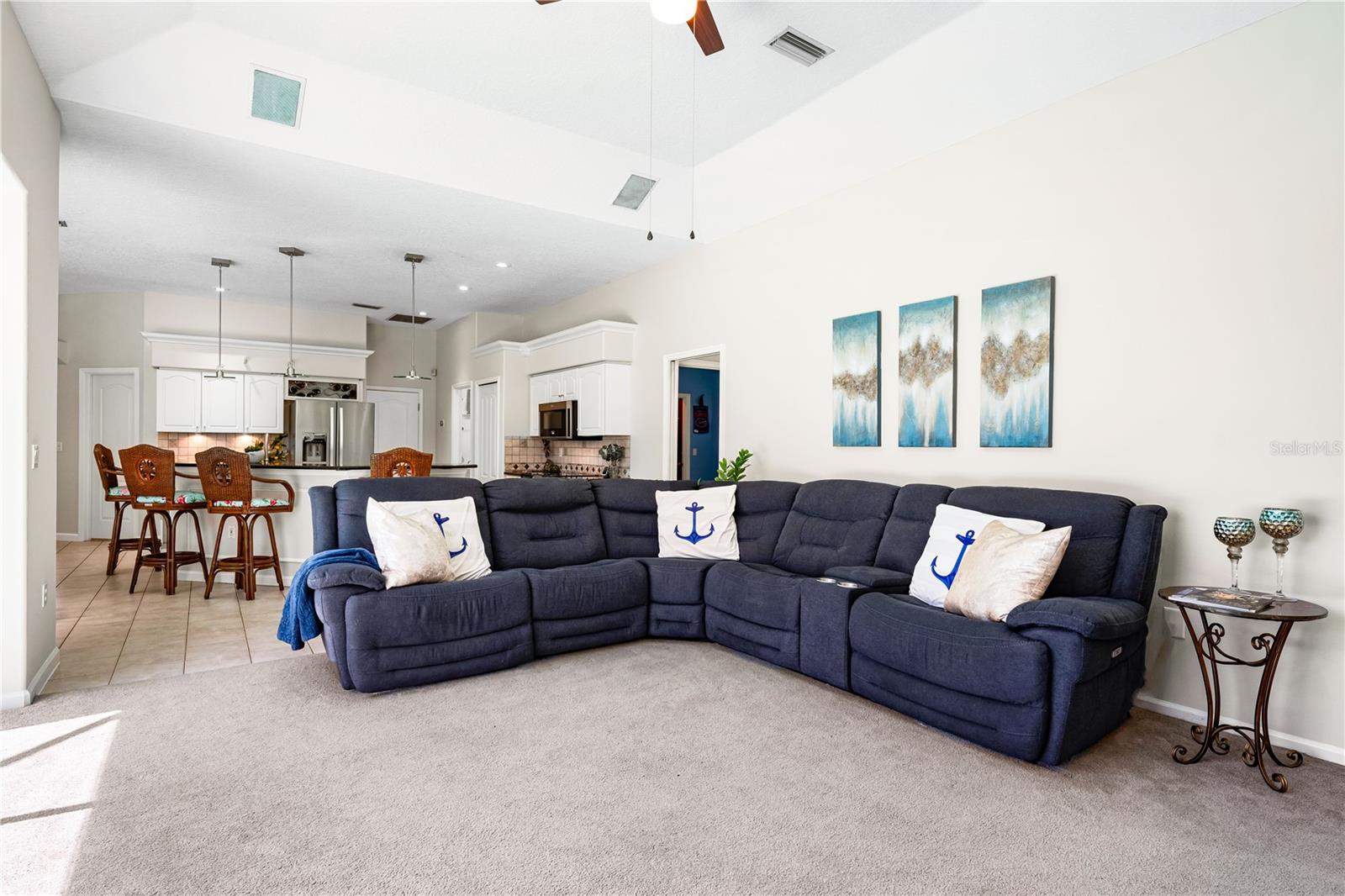 BAY OAKS ESTATES UNIT 1 - Residential