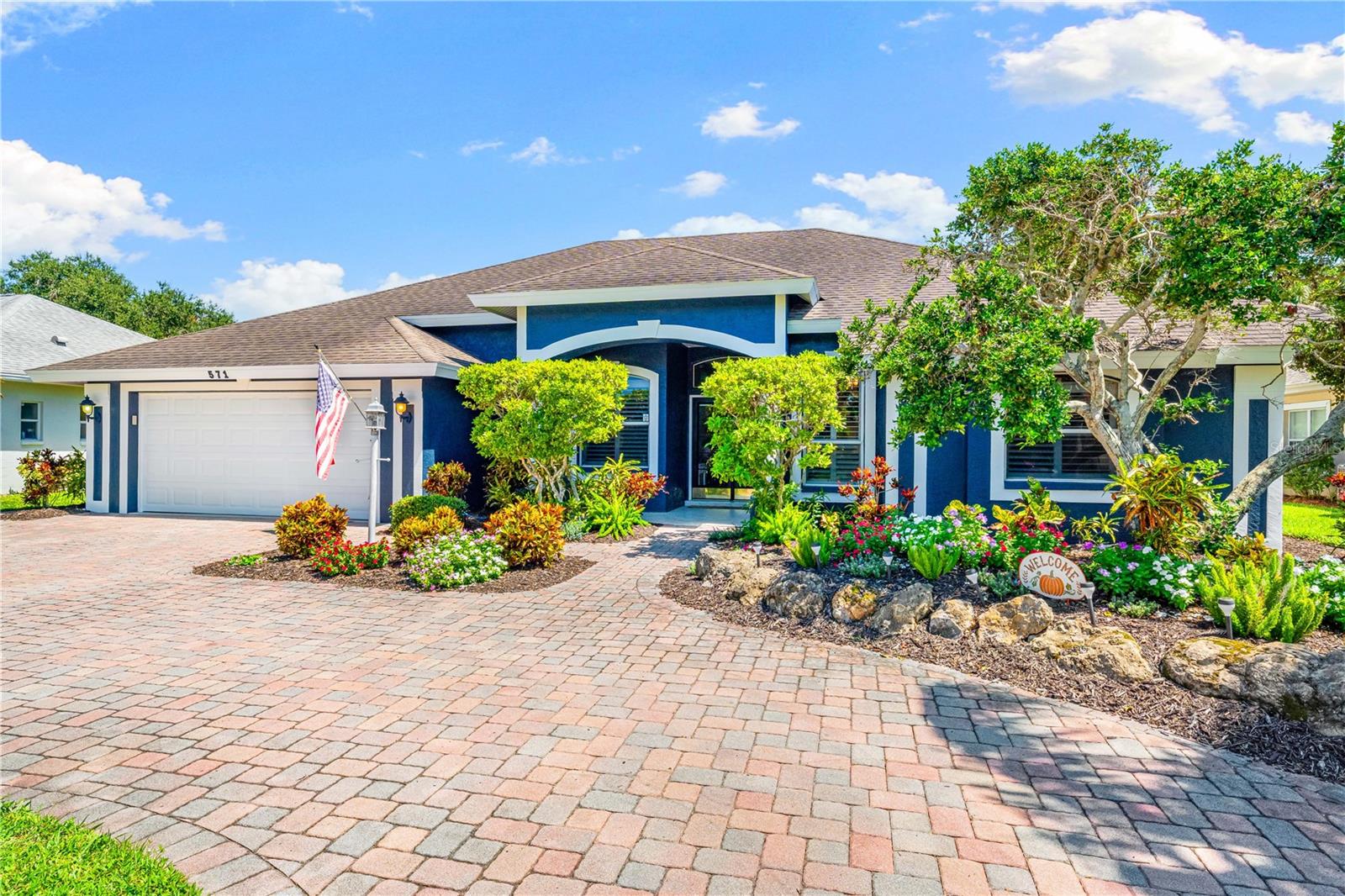 BAY OAKS ESTATES UNIT 1 - Residential