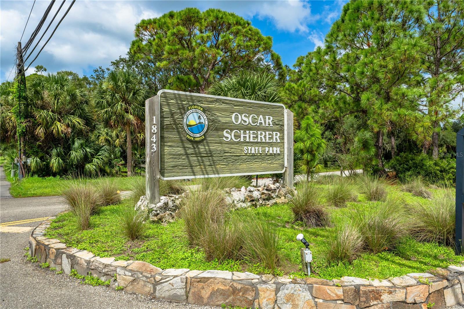 BAY OAKS ESTATES UNIT 1 - Residential
