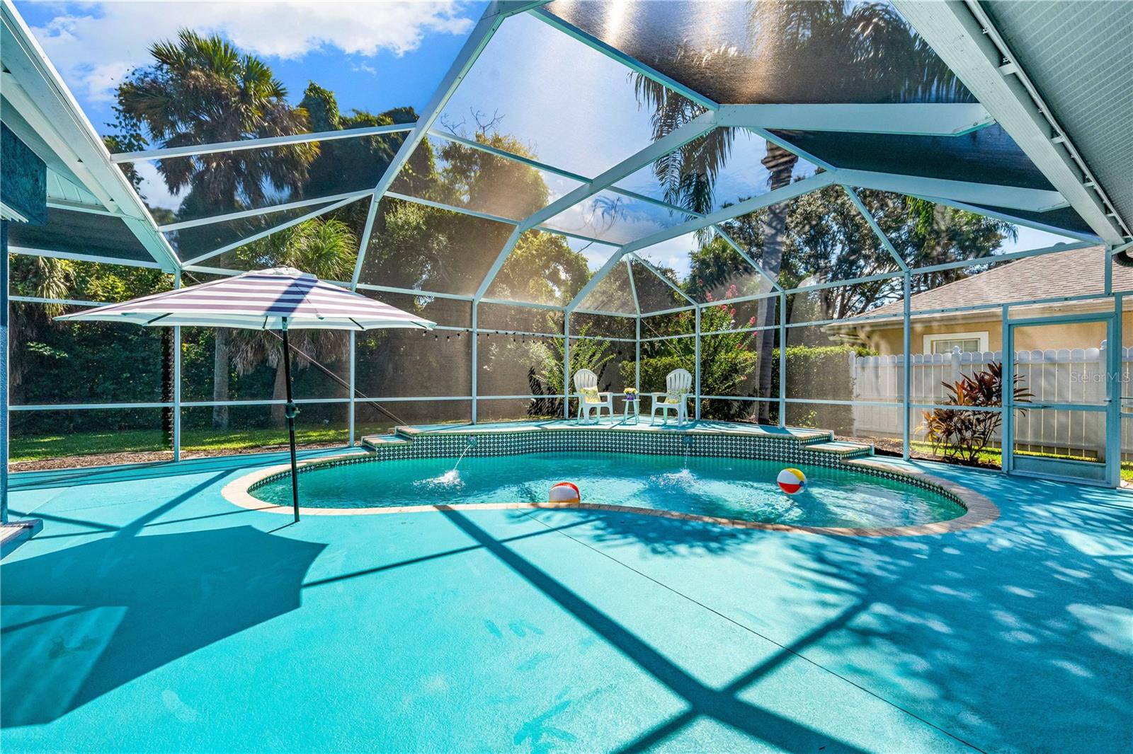 BAY OAKS ESTATES UNIT 1 - Residential
