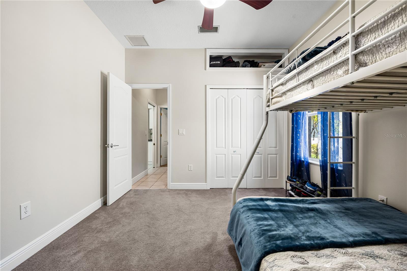 BAY OAKS ESTATES UNIT 1 - Residential