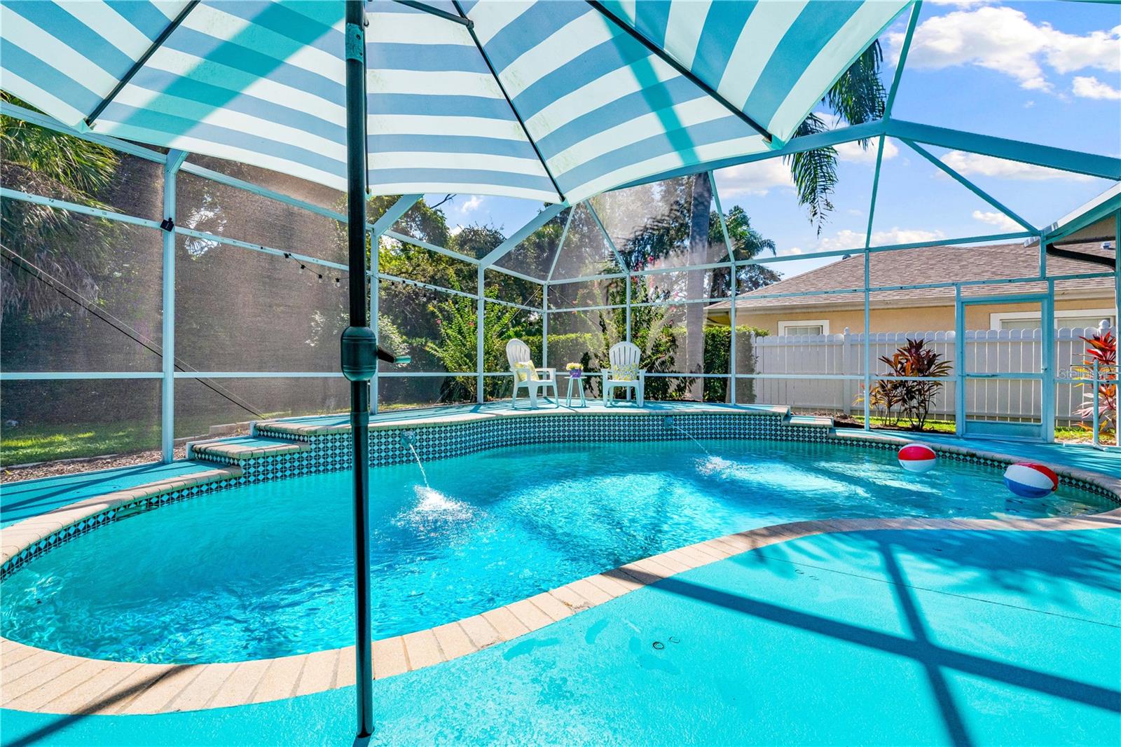 BAY OAKS ESTATES UNIT 1 - Residential