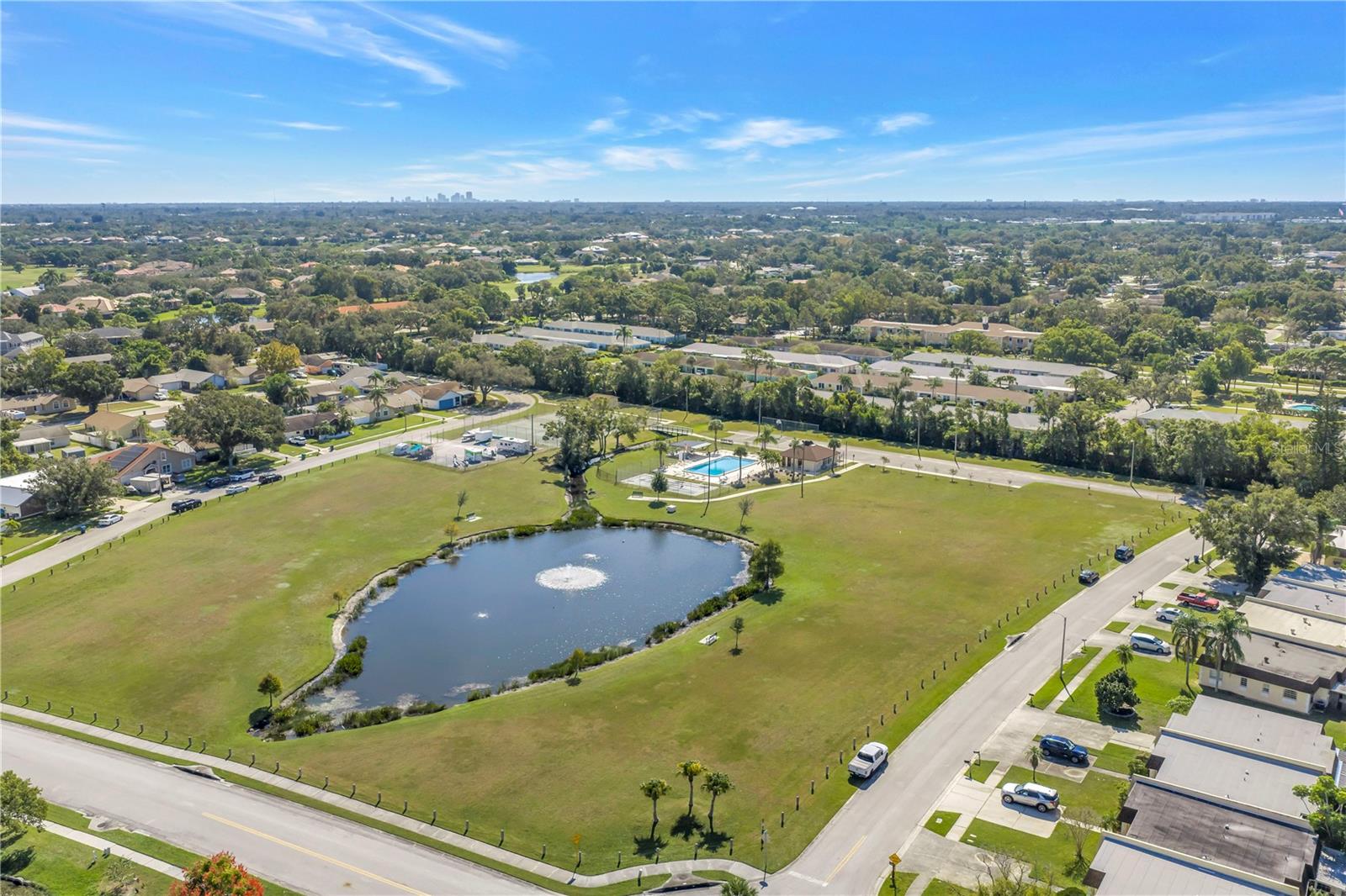 BENT TREE - Residential