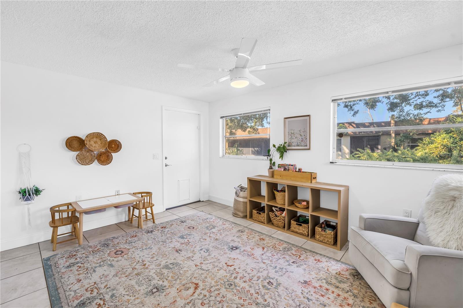 BENT TREE - Residential