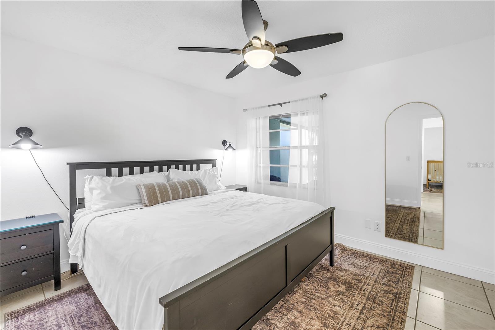 BENT TREE - Residential