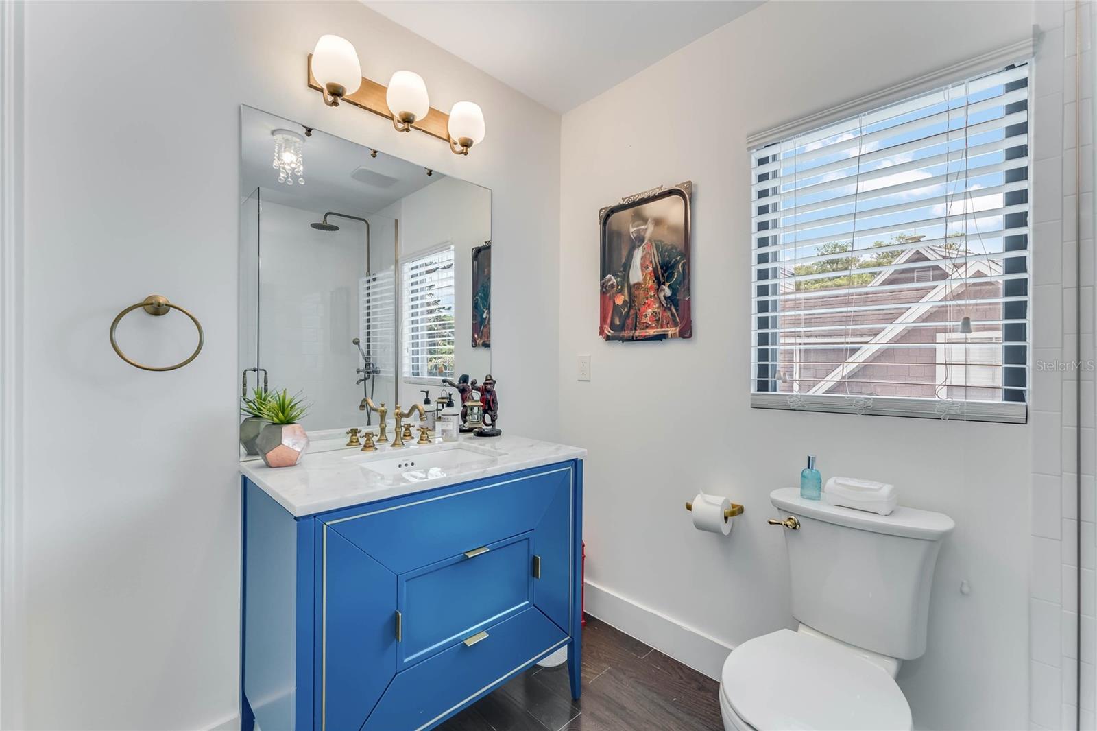 LAKE KNOWLES TERRACE - Residential