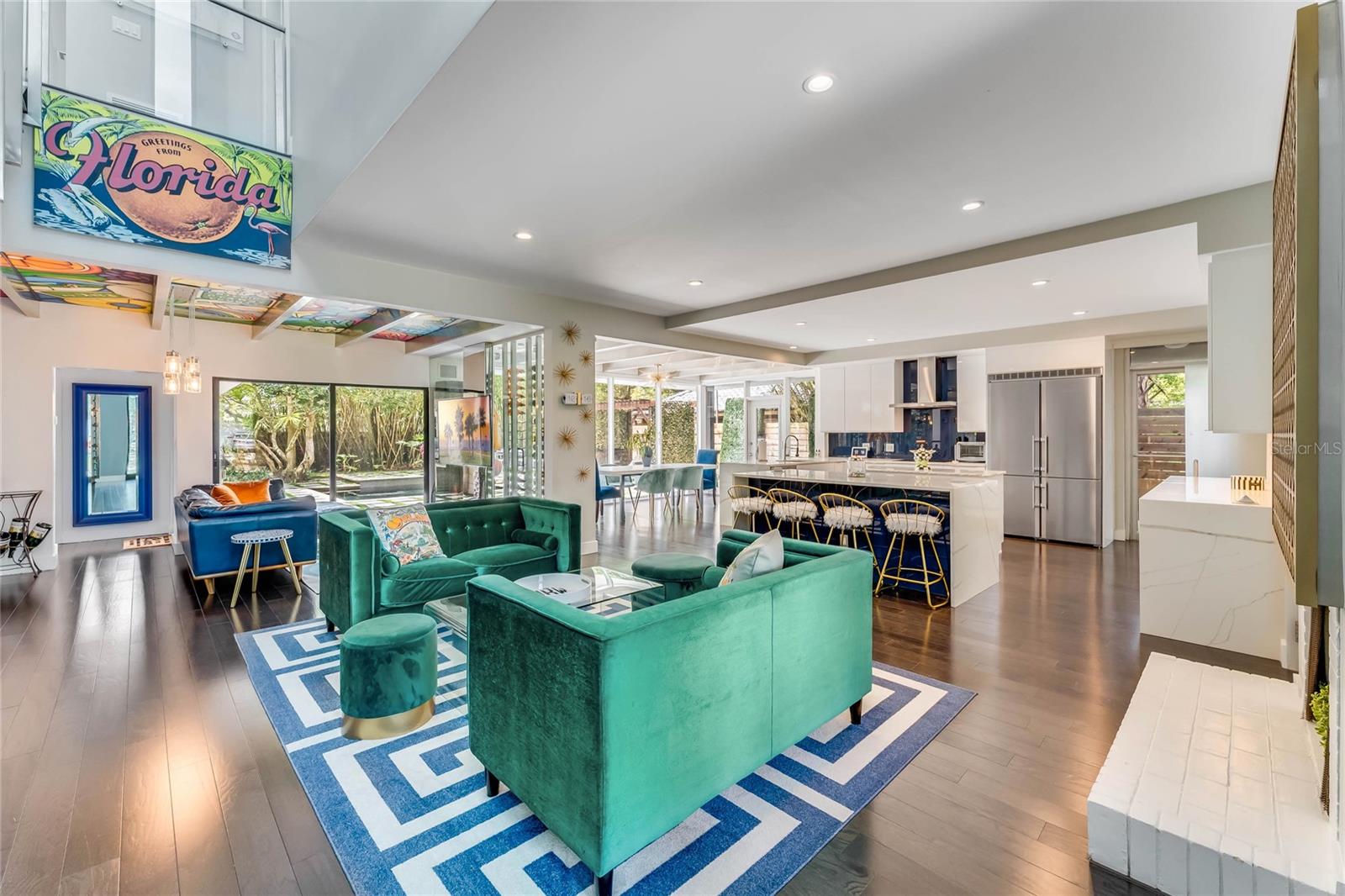 LAKE KNOWLES TERRACE - Residential