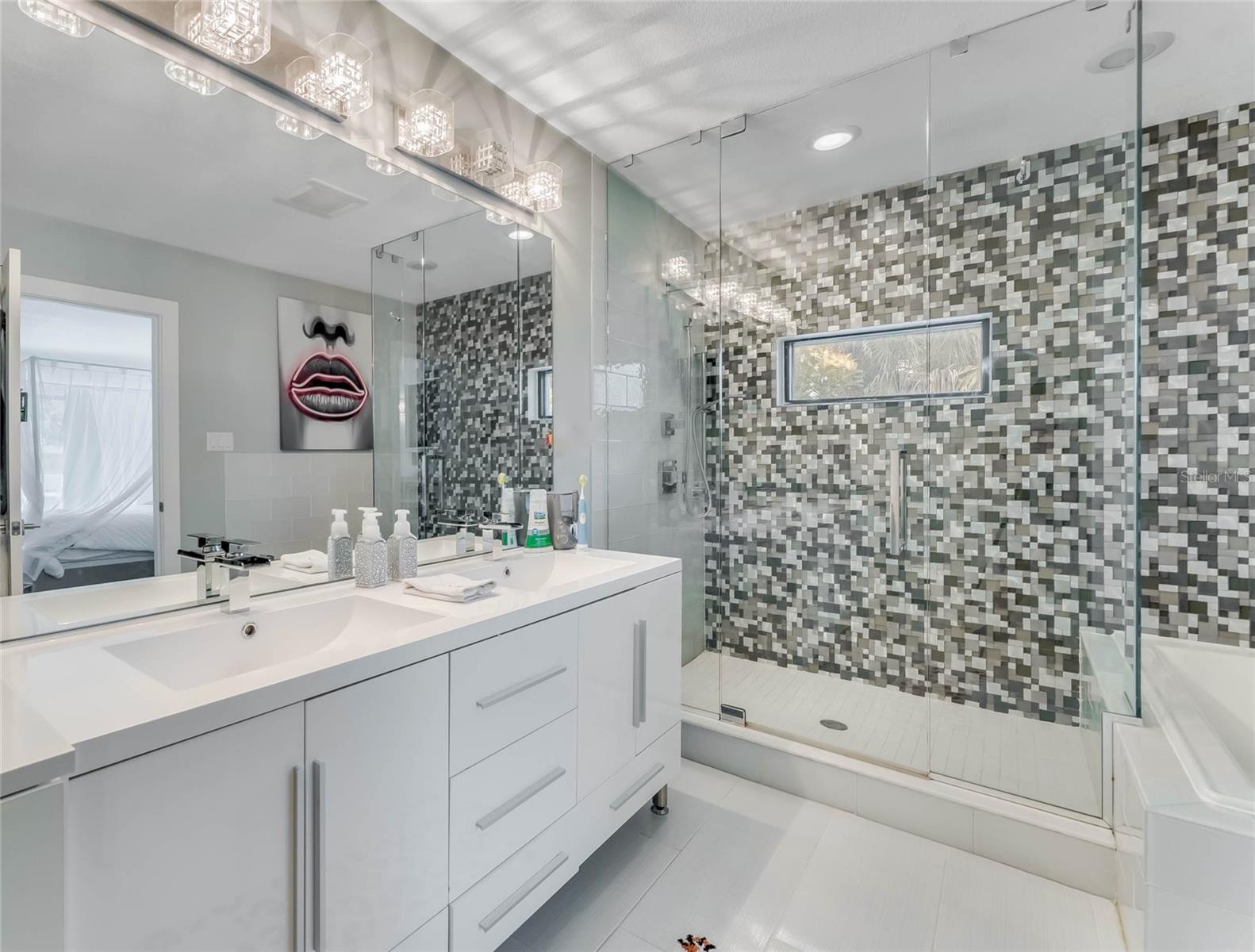 LAKE KNOWLES TERRACE - Residential