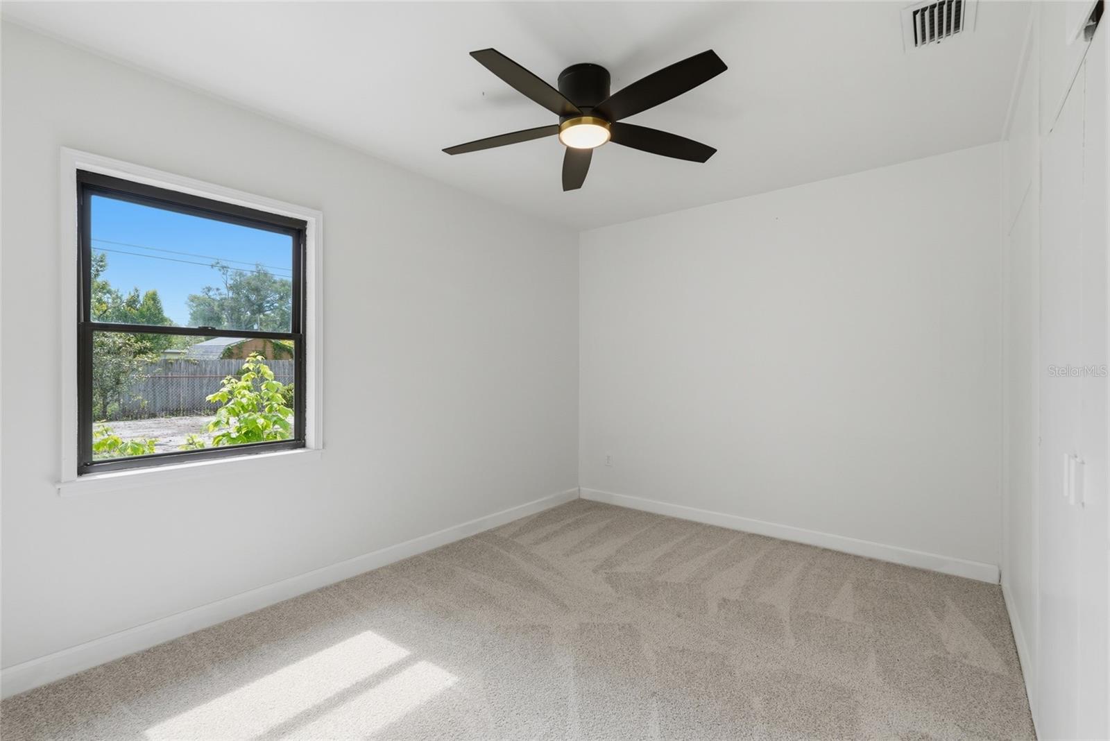 FLORIDA GARDENS - Residential