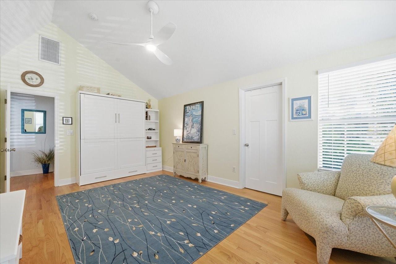 OLD KENTUCKY - Residential