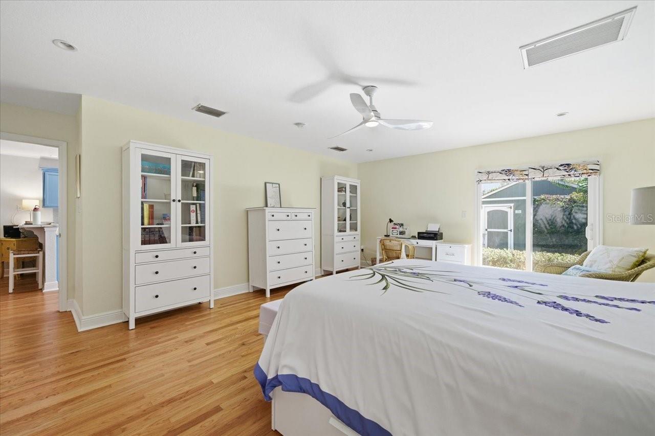 OLD KENTUCKY - Residential