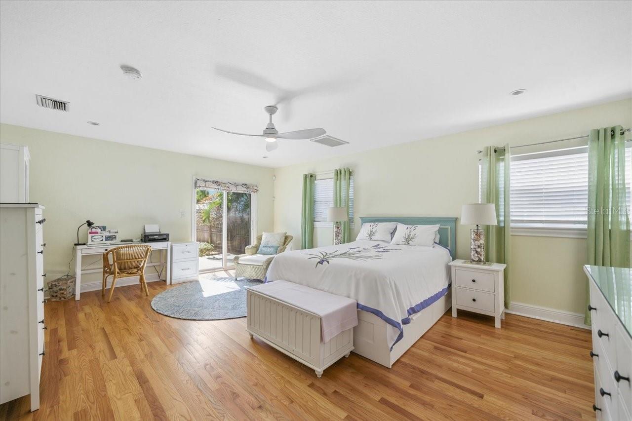 OLD KENTUCKY - Residential