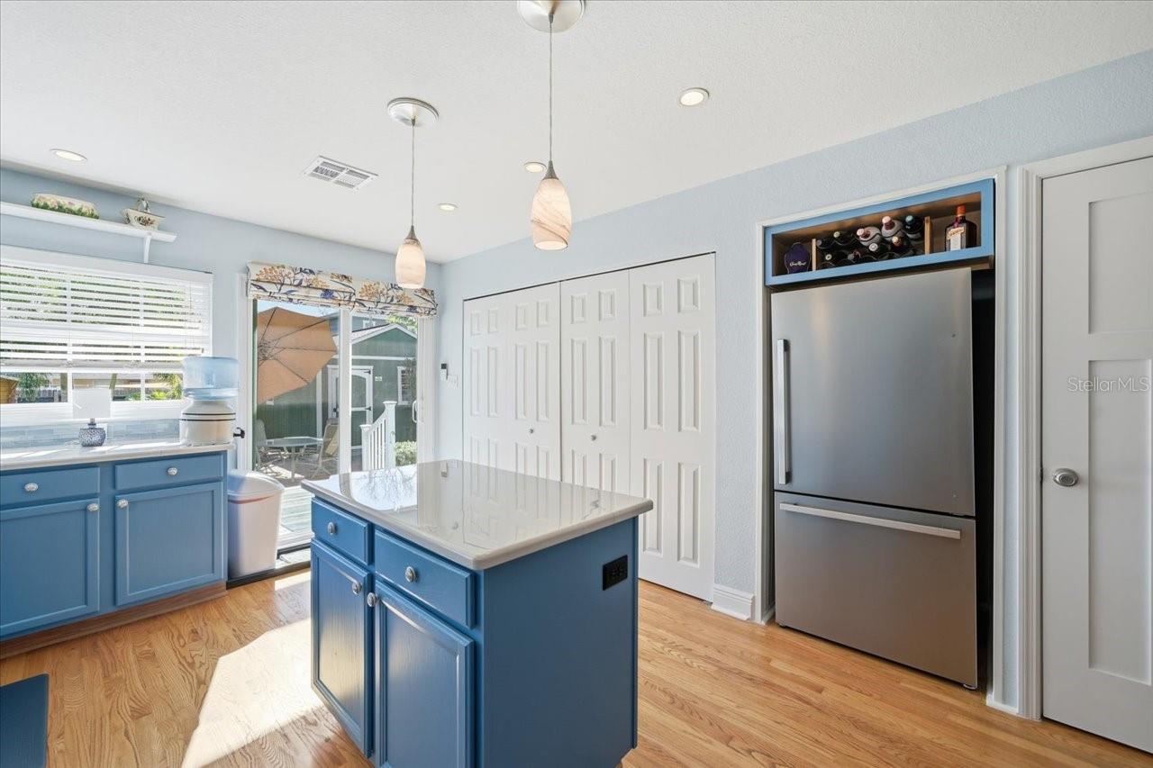 OLD KENTUCKY - Residential