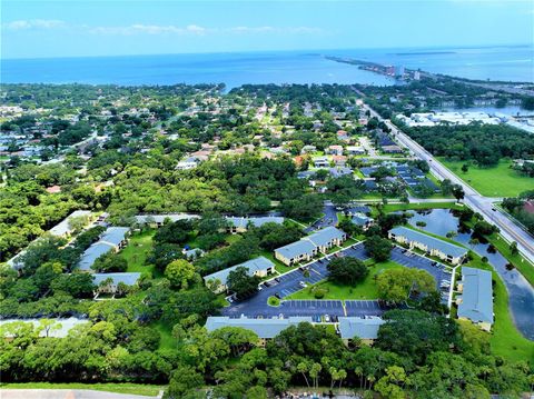 Photo of 3001 58th Ave S Avenue S #805, St Petersburg, FL 33712 (MLS # TB8508871)