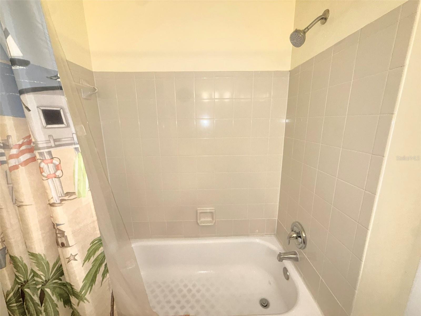 ARBOR GROVE CONDO - Residential