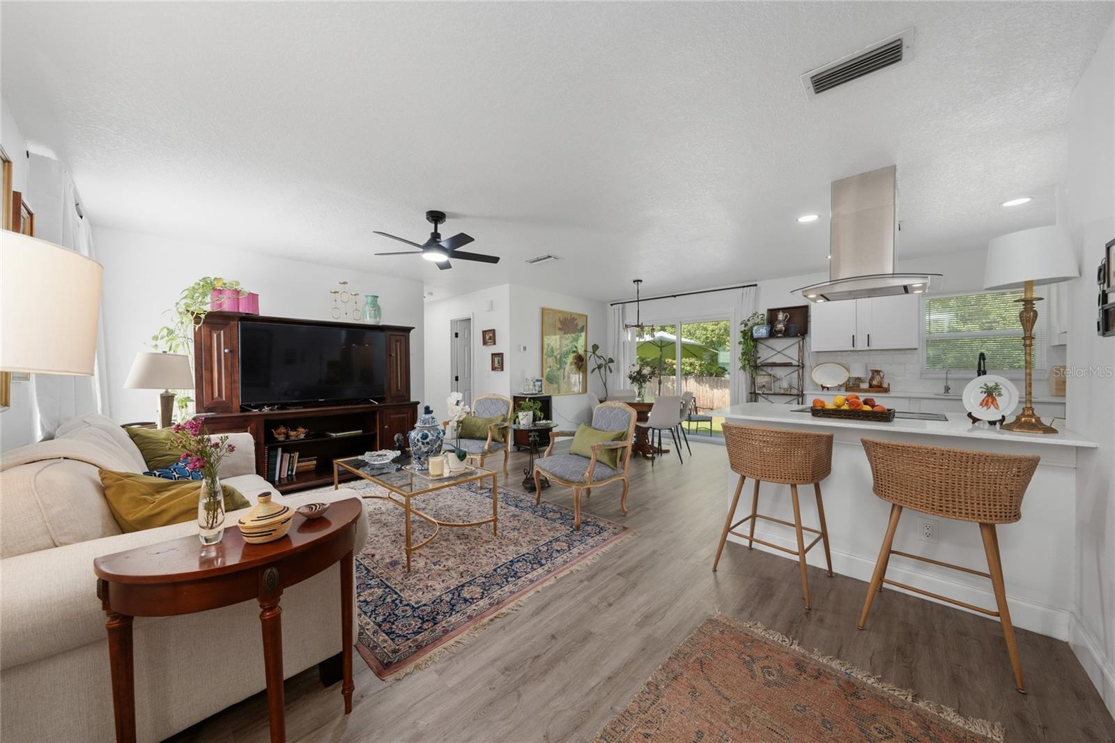 618 WOODLING PLACE