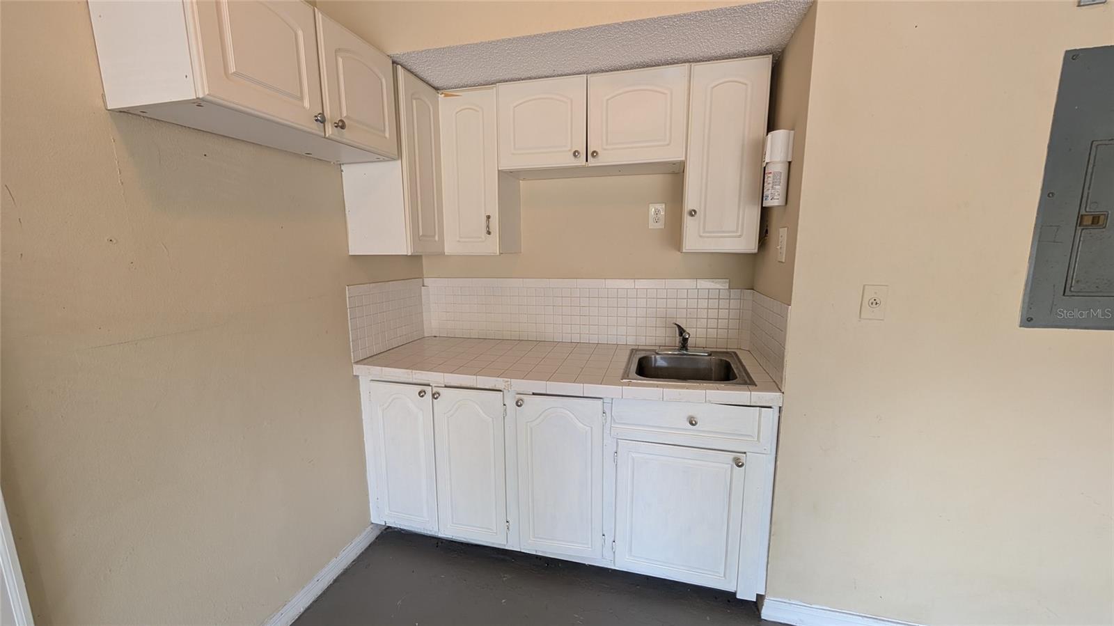 PIEDMONT LAKES PH 04 - Residential Lease
