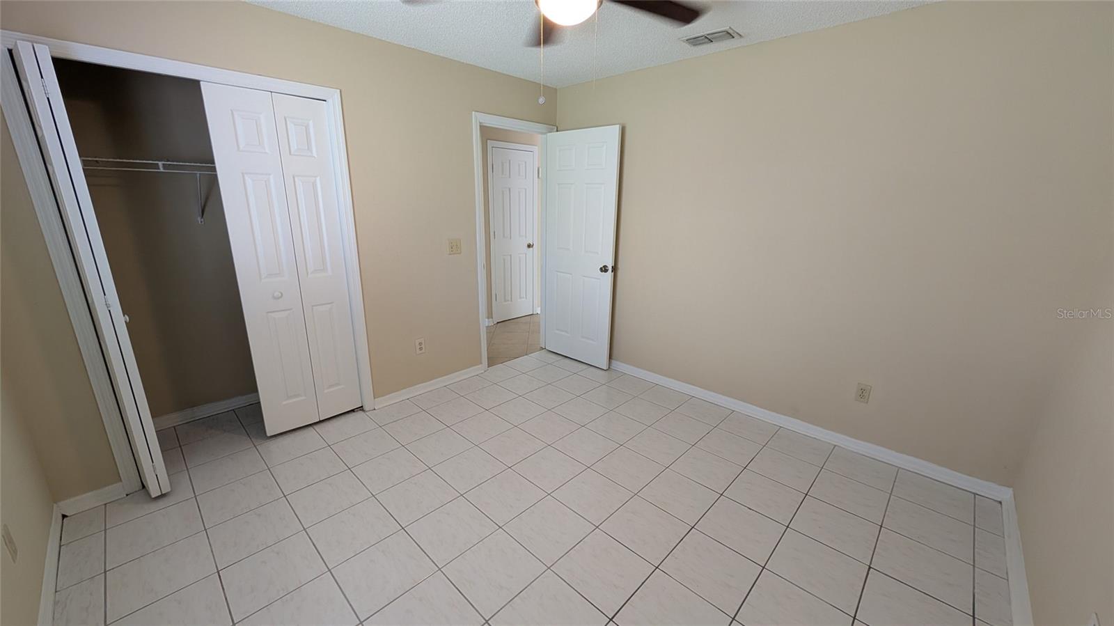 PIEDMONT LAKES PH 04 - Residential Lease
