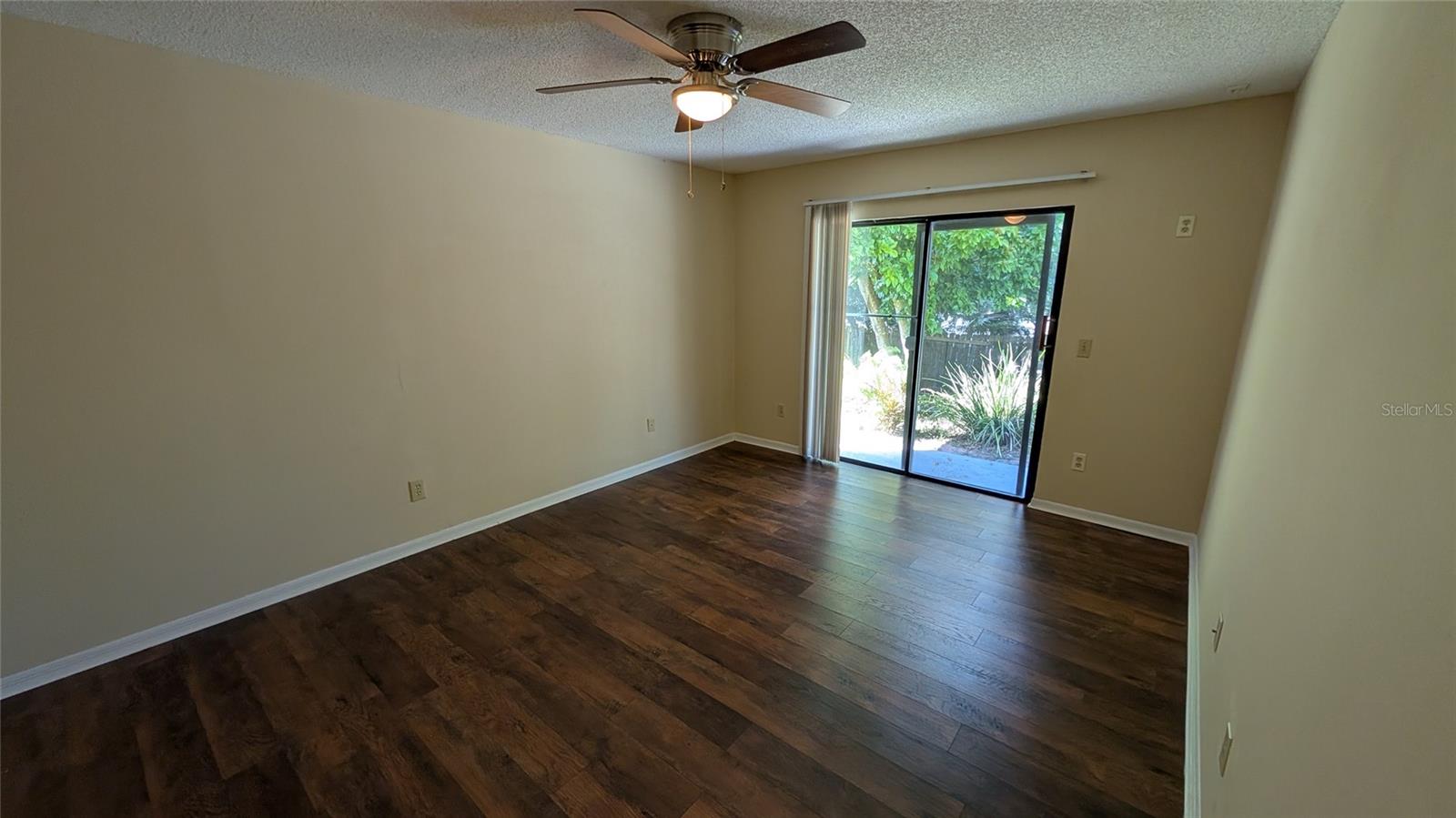 PIEDMONT LAKES PH 04 - Residential Lease