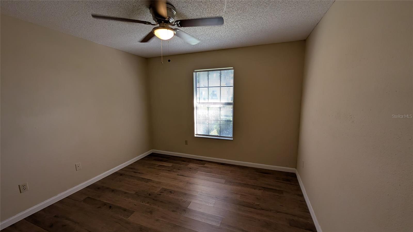 PIEDMONT LAKES PH 04 - Residential Lease