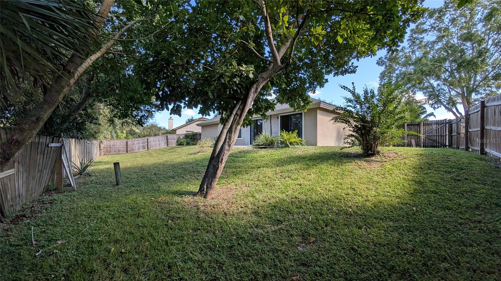 PIEDMONT LAKES PH 04 - Residential Lease