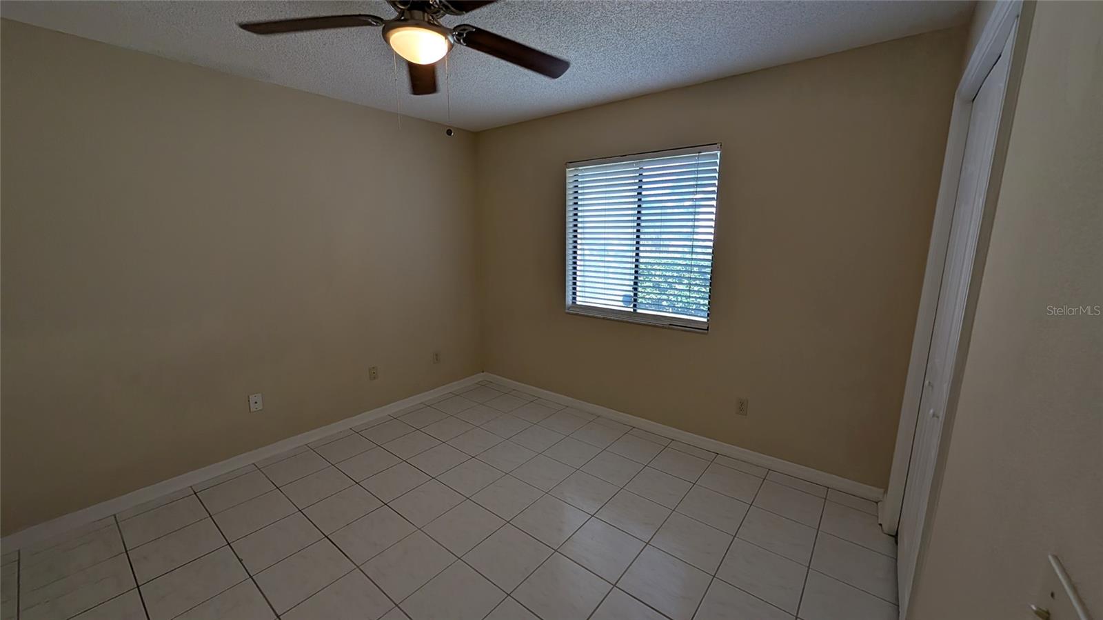PIEDMONT LAKES PH 04 - Residential Lease