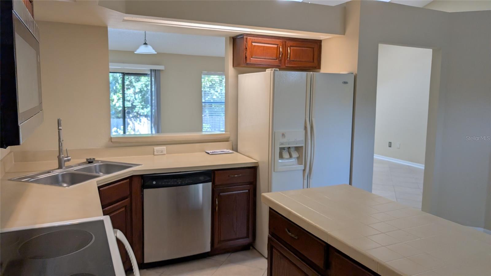 PIEDMONT LAKES PH 04 - Residential Lease