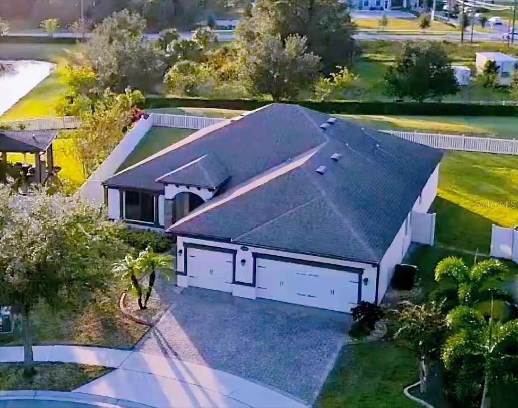 Photo of 5121 Appenine Loop W, Saint Cloud, FL 34771 (MLS # S5151328)