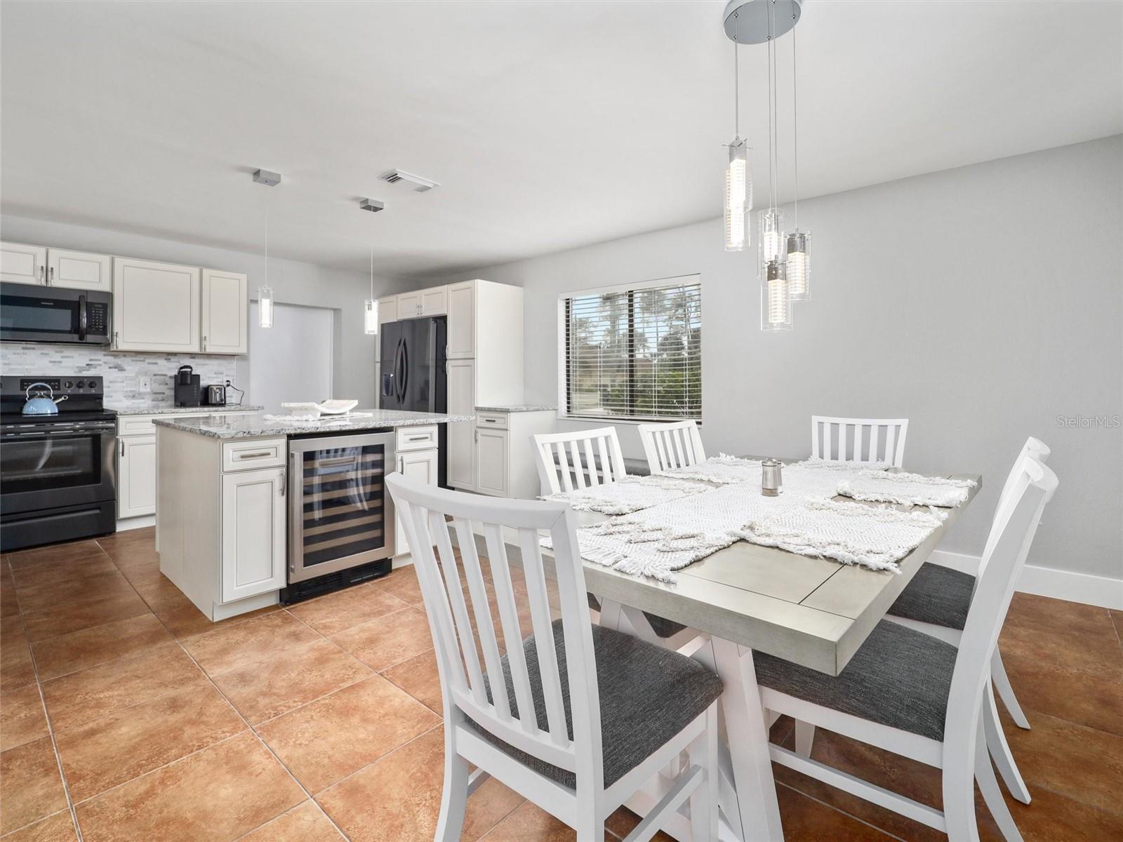 PALM HARBOR - Residential Lease