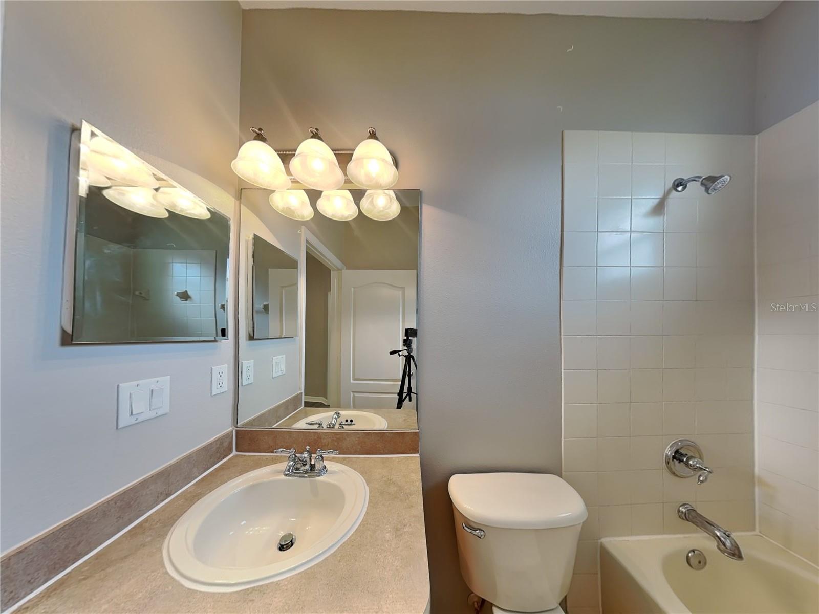 KINGSWAY PH 1 - Residential Lease