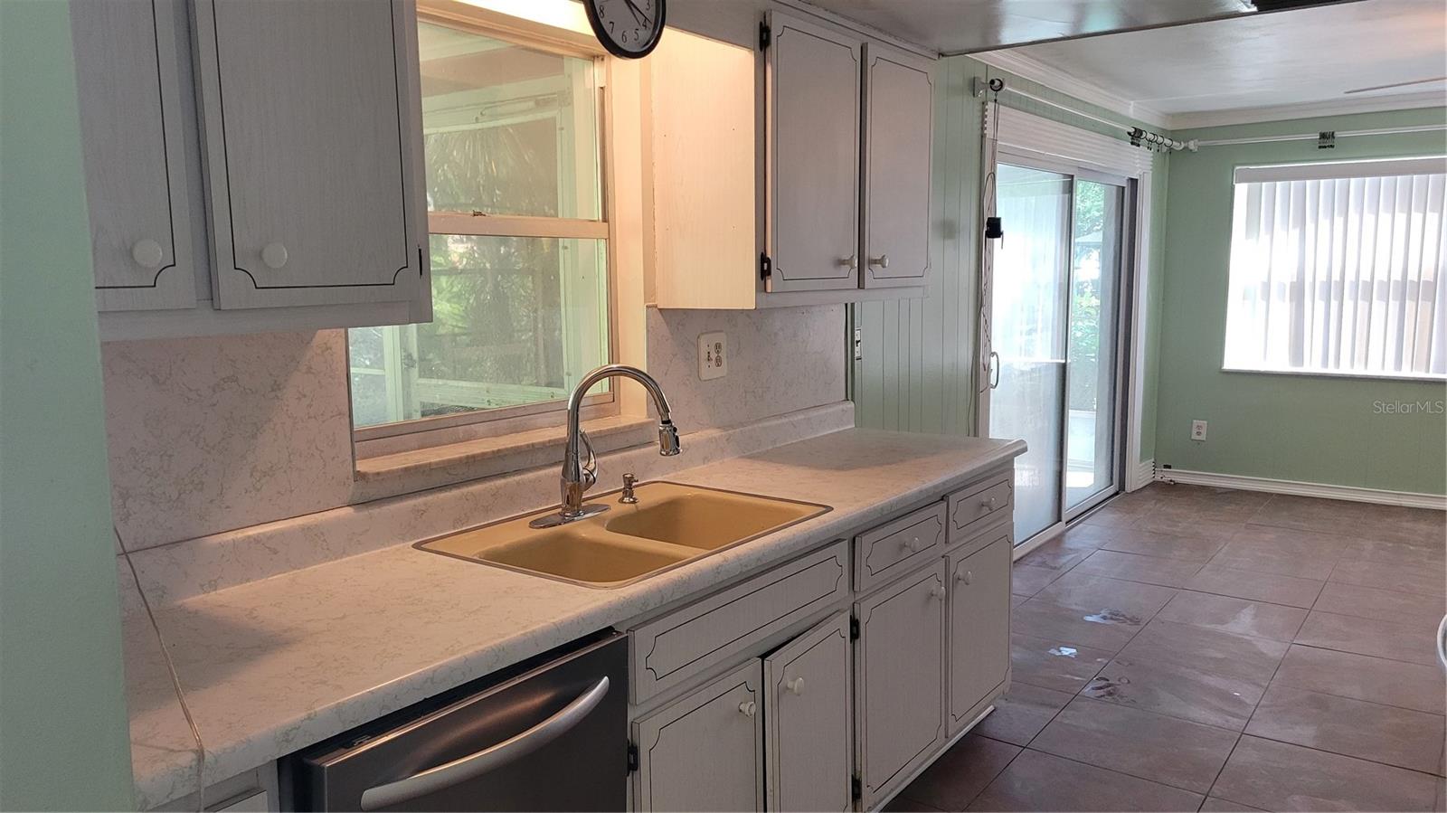 SUNNY RIDGE 2ND ADD - Residential