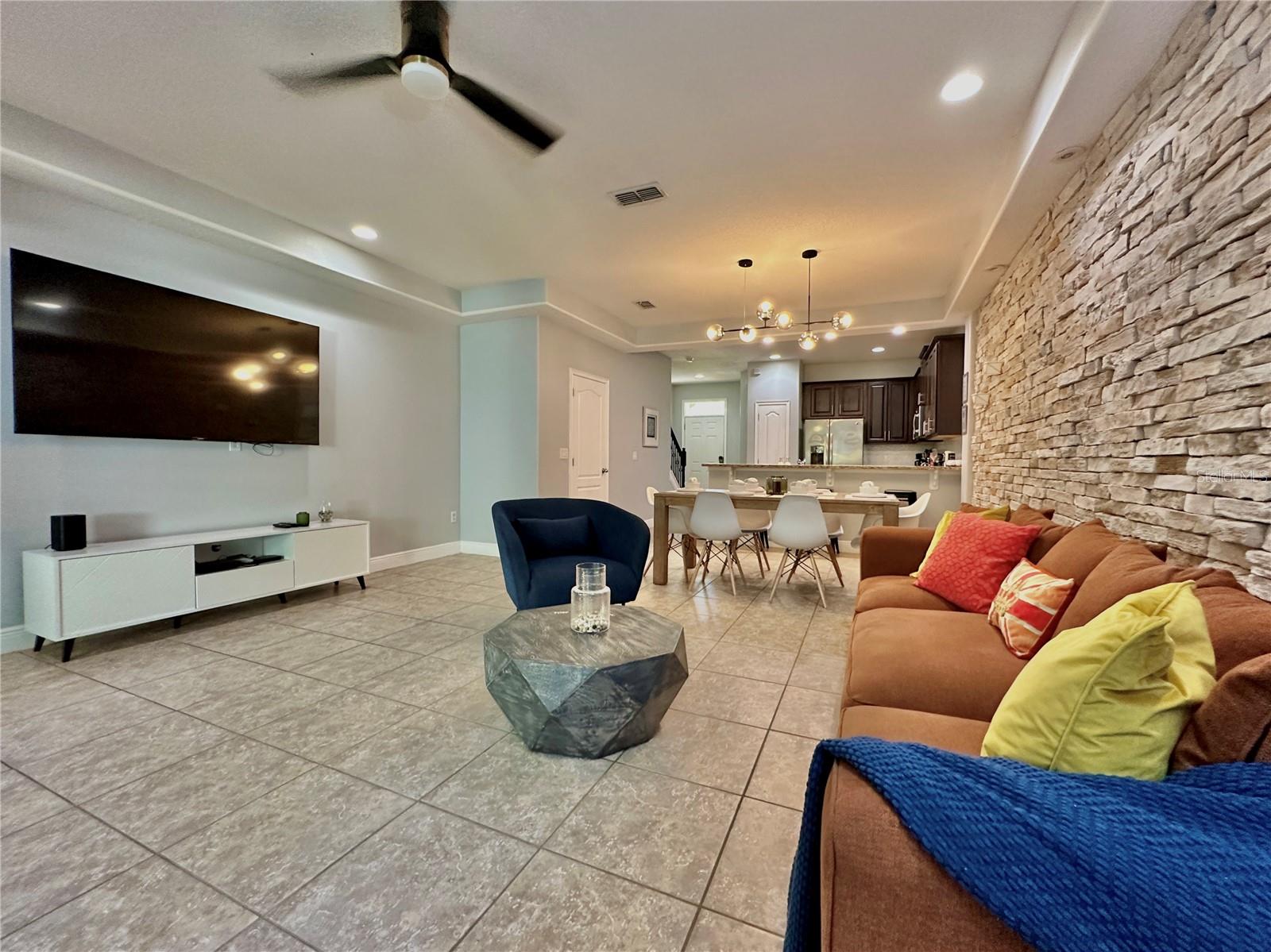 FOUNTAINS AT CHAMPIONSGATE PH 1 REP - Residential