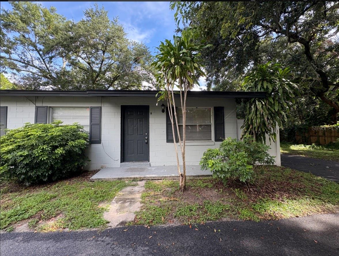 One or more photo(s) has been virtually staged. This property is "Nestled between Lake Monroe and Lake Jesup, about 25 miles northeast of Downtown Orlando, is Sanford. Home to art lovers and outdoor enthusiasts, Sanford has something for everyone. Renting in Sanford, you can tell there is much appreciation for the arts. Feast your eyes on all kinds of art at Hollerbach’s Art Haus, Gallery on First, and Jeanine Taylor Folk Art."
This villa features two bedrooms, inside utility room, neutral colors, and an open floor plan. Driveway parking and patio space make this villa a perfect option for anyone with good taste.
All Innovation Property Management residents are enrolled in the Resident Benefits Package (RBP) for $45.00/month which includes liability insurance, HVAC air filter delivery (for applicable properties), on-demand pest control, and much more! More details upon application. Price may be reduced depending on tenant’s desire to add pest control and/or provide proof of adequate insurance coverage.
HOW TO APPLY:
1. Visit the website of Innovation Property Management, Inc.
2. Click "Rentals" at the top of the page.
3. Find the rental unit you are interested in on the list and click "Apply Now”.