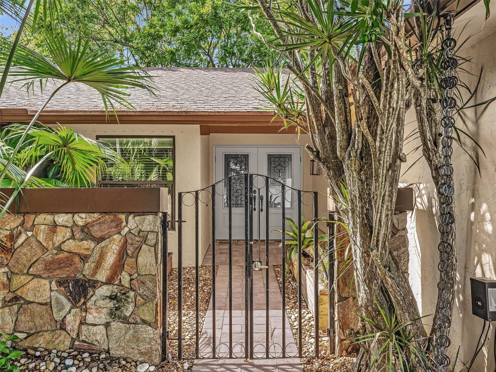5440 SW 155TH COURT