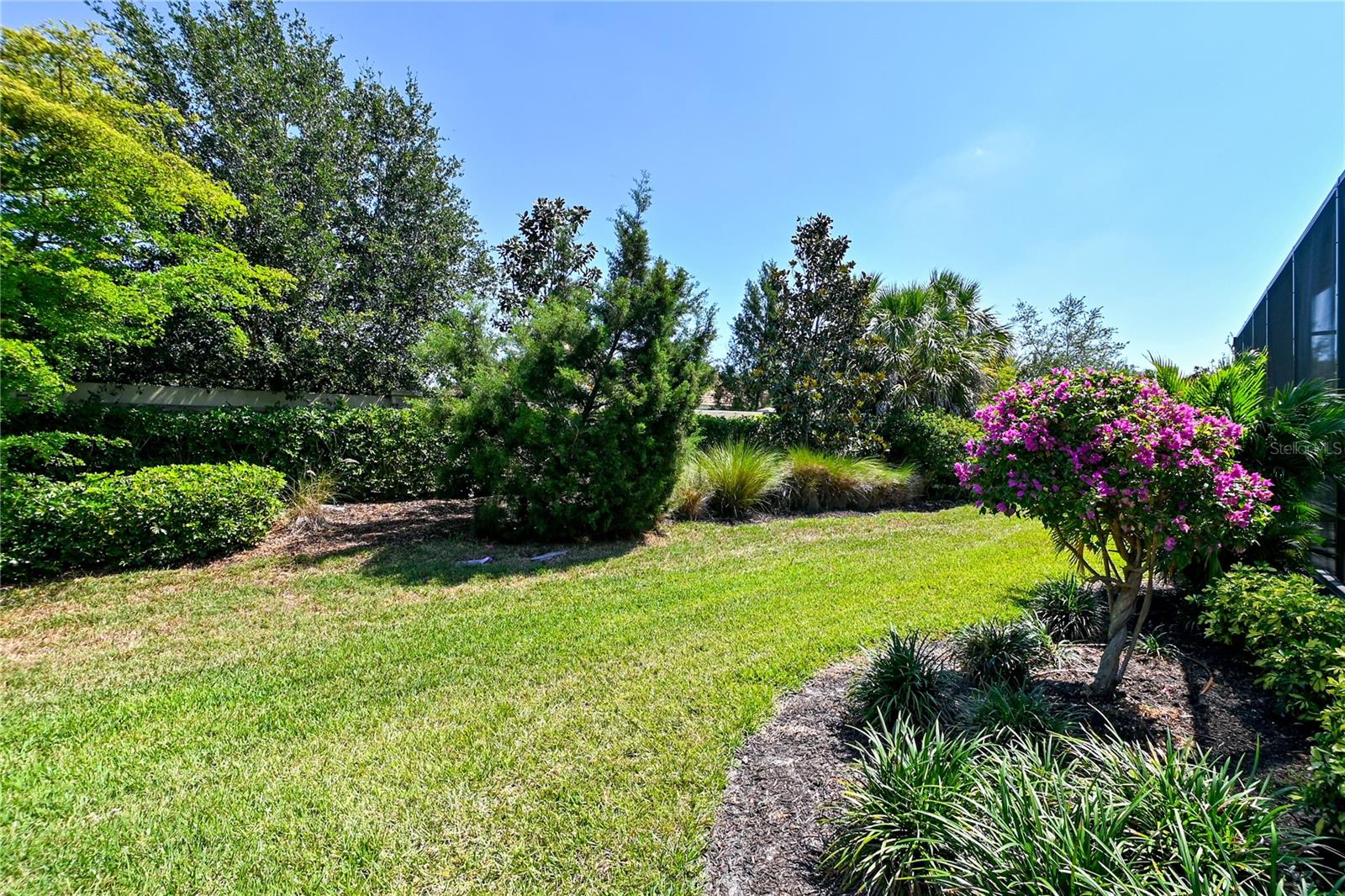 LEGACY ESTATES - Residential