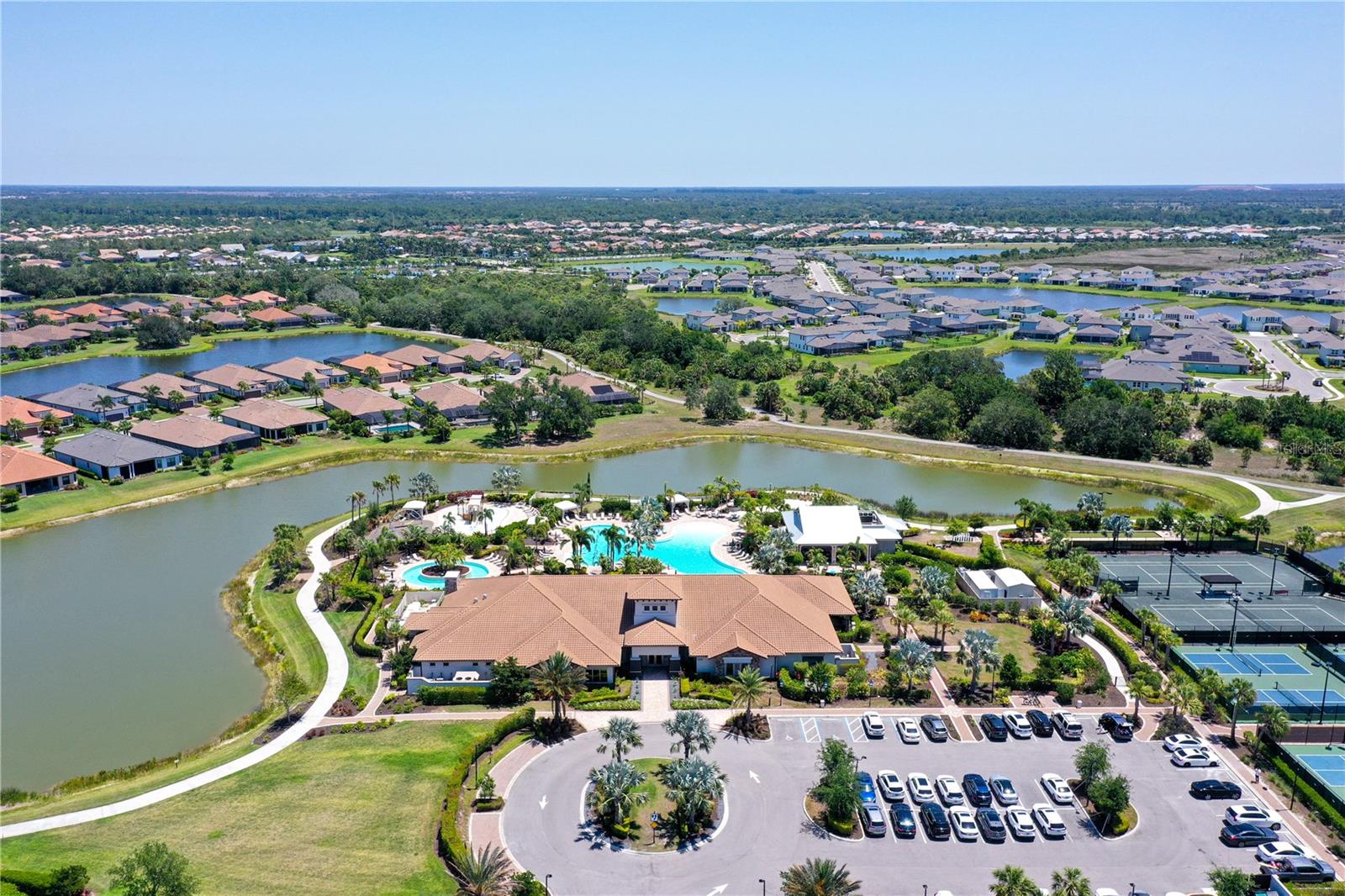 LEGACY ESTATES - Residential