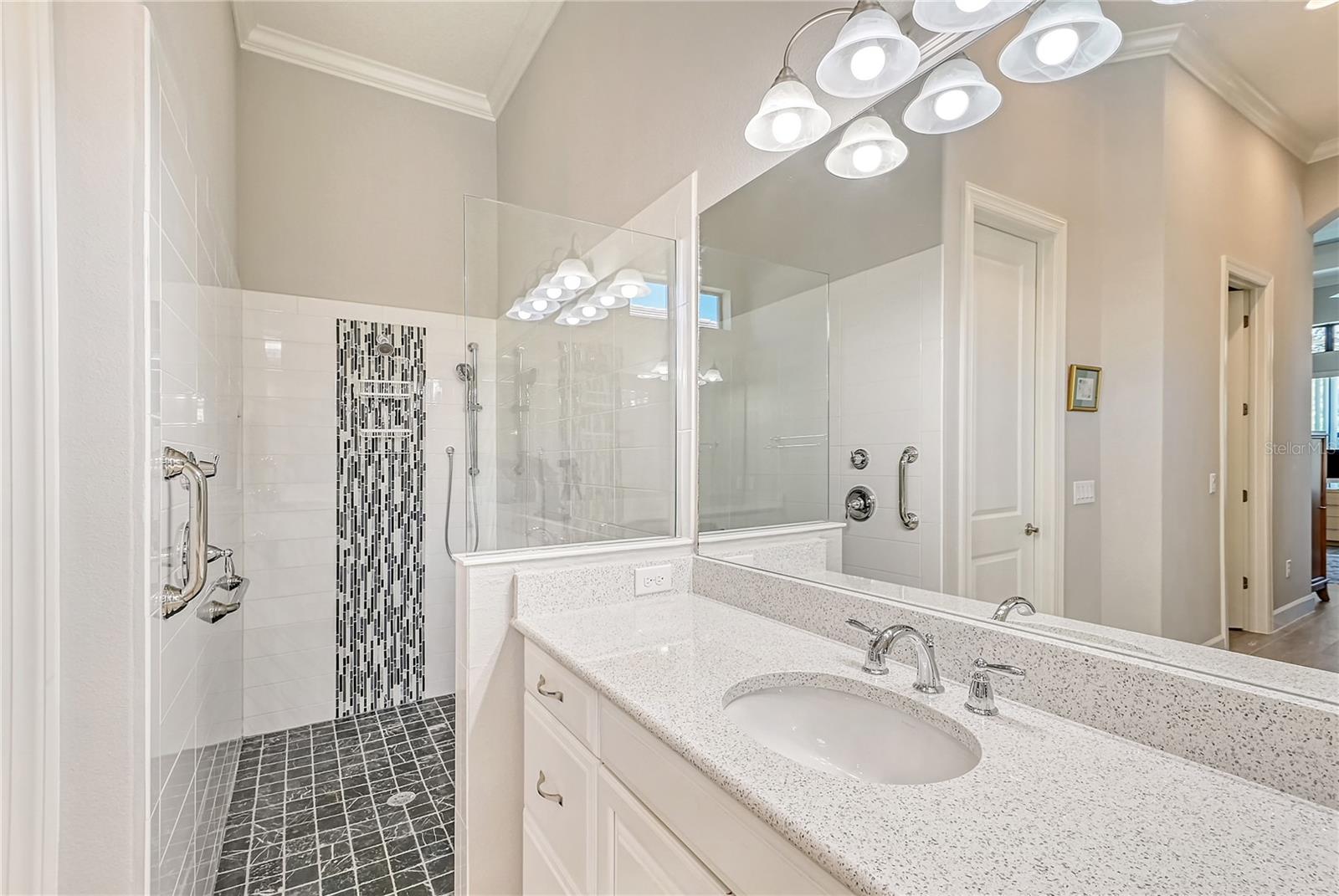 LEGACY ESTATES - Residential