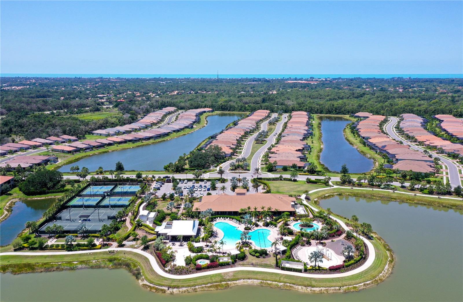 LEGACY ESTATES - Residential